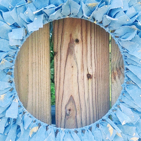HAND CRAFTED FABRIC RAG WREATH BLUE MOON SUN & STARS SHABBY CHIC NURSERY DECOR - Picture 6 of 9
